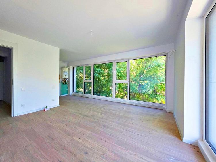 Sp. Unirii /N.Grigorescu| 3 Camere Decomandat |3 Băi |2 Locuri parcare