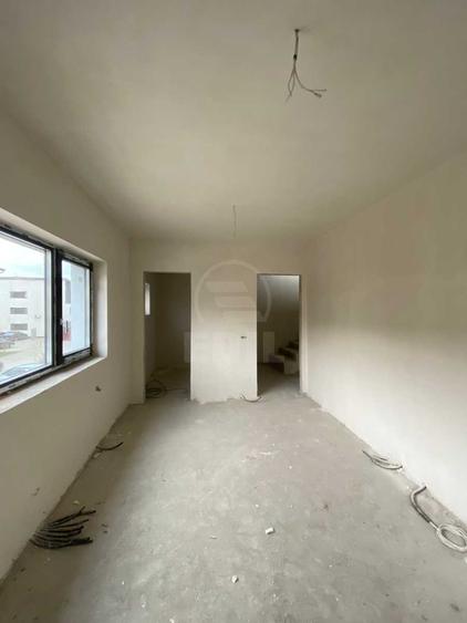 Duplex cu terasa circulara zona Sub Cetate