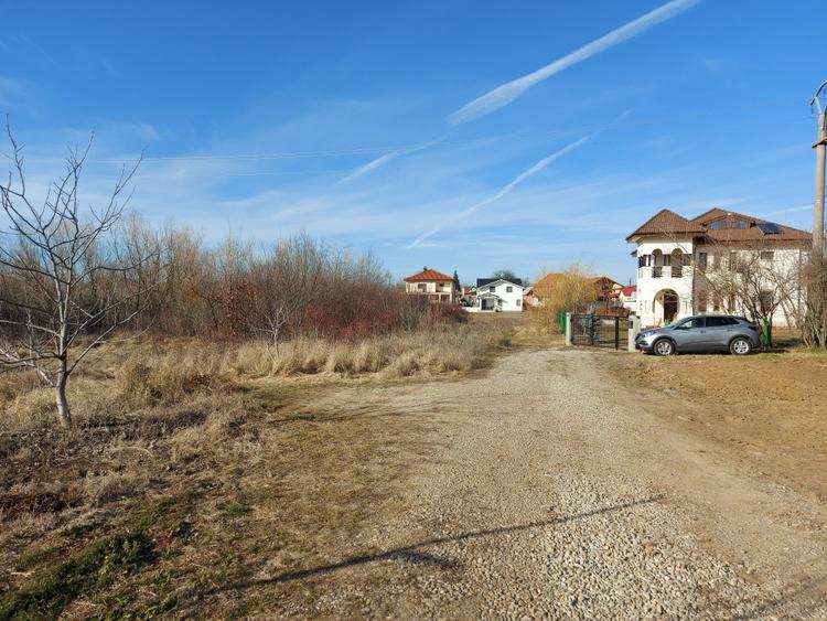 Loc de casă de 944mp cu 29m deschidere, Ciofliceni - Snagov!
