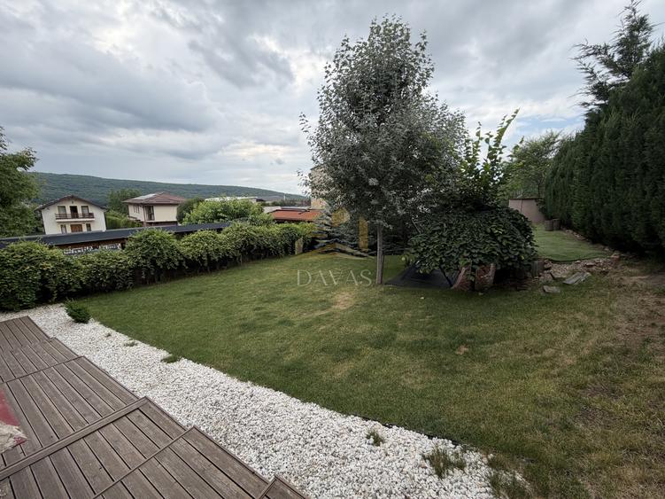 Casa individuala cu 5 camere | Europa | Teren 850 mp