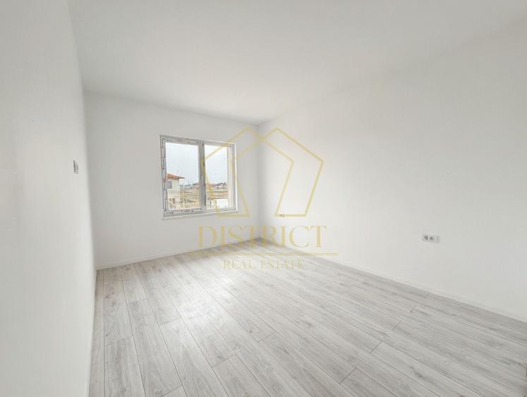 Duplex cu 4 camere despărțit prin camera tehnica | Mosnita Noua