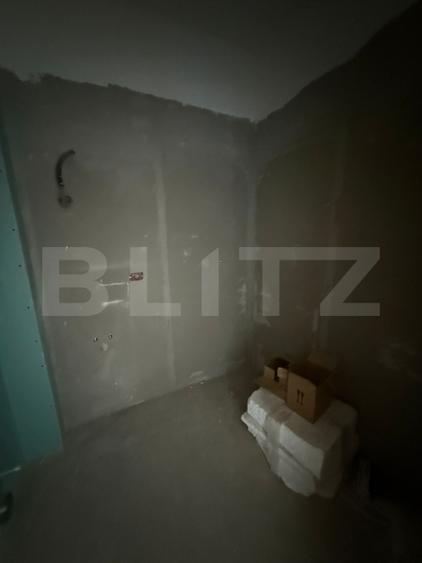 Apartament 2 camere, pretabil birou, bloc nou, zona Mopan