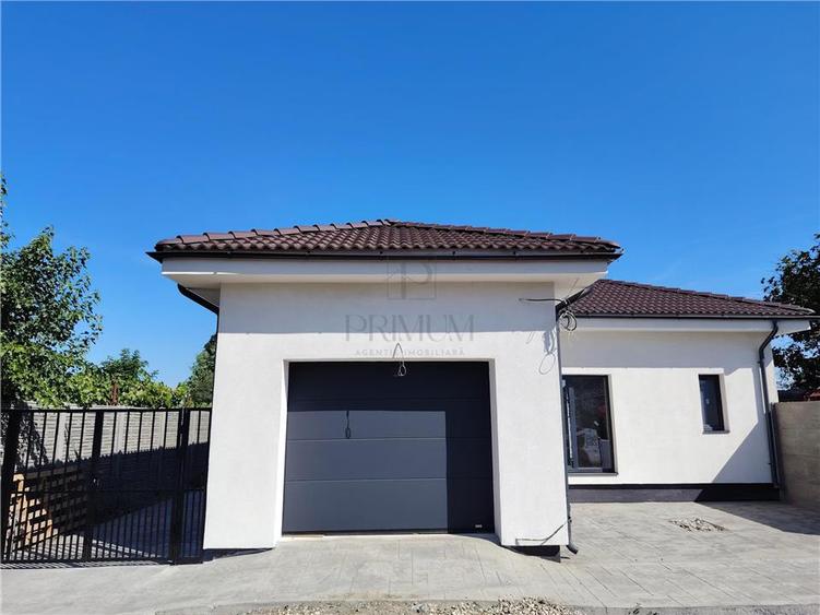 Casa individuala - Asfalt - Garaj