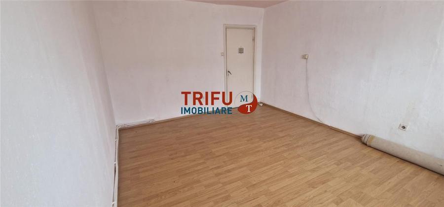 Garsoniera de vanzare zona Spital