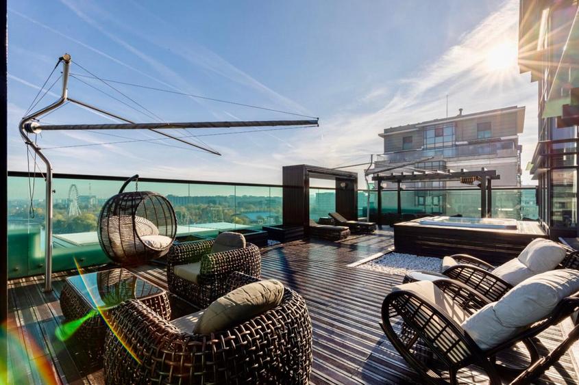 Penthouse tip duplex de vanzare 5 camere zona Floreasca, Bucuresti 474 mp