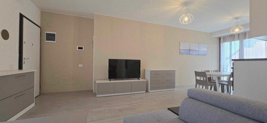 Apartament cu 3 cam. de inchiriat central Cuza Residence