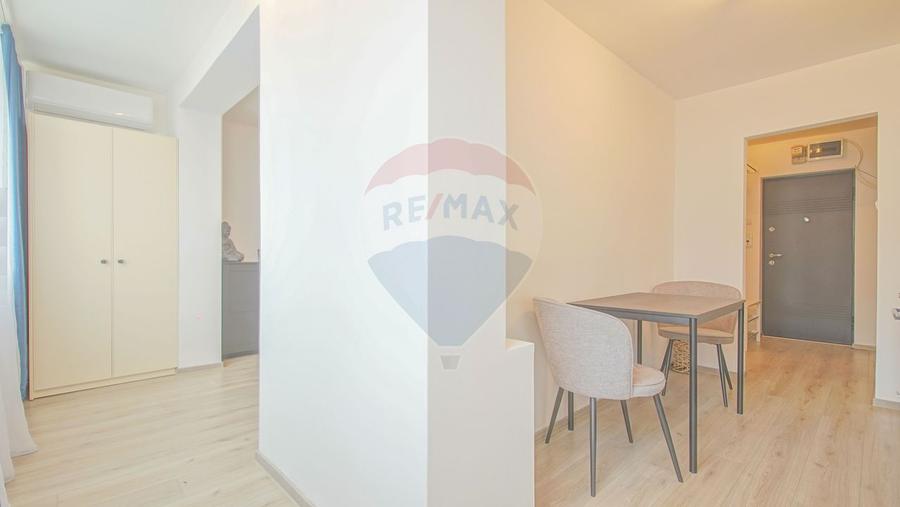 Apartament cu 2 camere de închiriat în zona Florilor