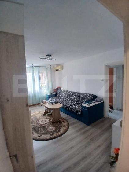 Aprtament 3 camere -zona Pod Ros