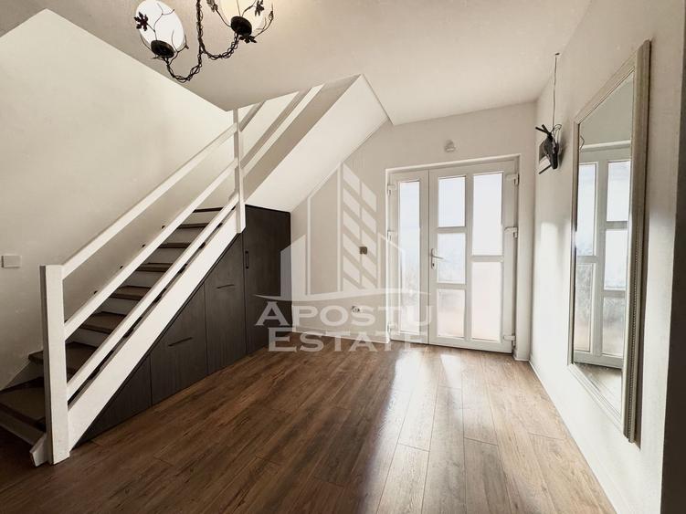 Casa individuala cu 5 camere si 3 bai mobilata in Giroc la asfalt