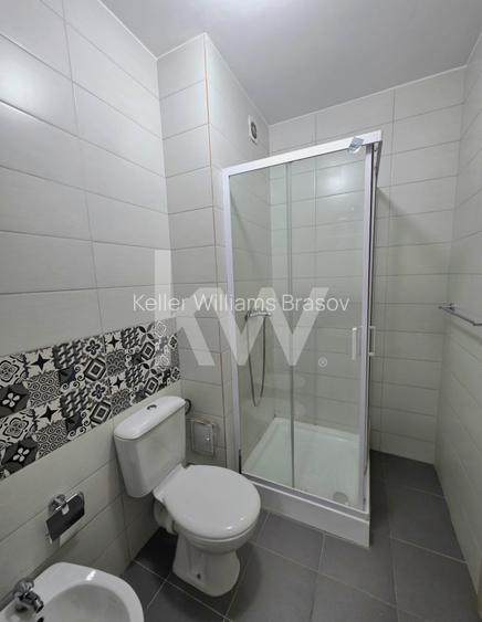 Apartament 3 camere cu parcare si grădină în Tractorul - 12