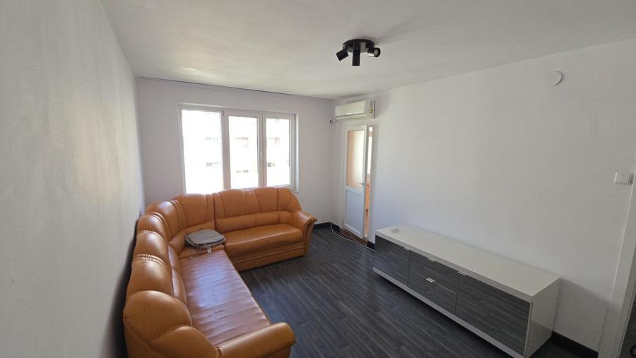 Apartament 3 camere Titan-Prevederii, 5 minute metrou 1 Decembrie