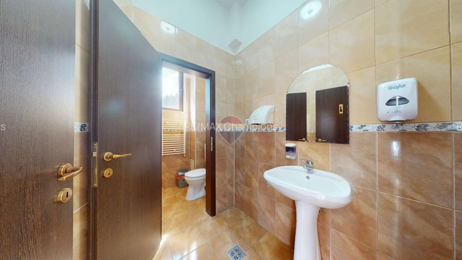 Pensiune în funcțiune | 10 camere | Teren 4.000 mp | Brădet – Săcele