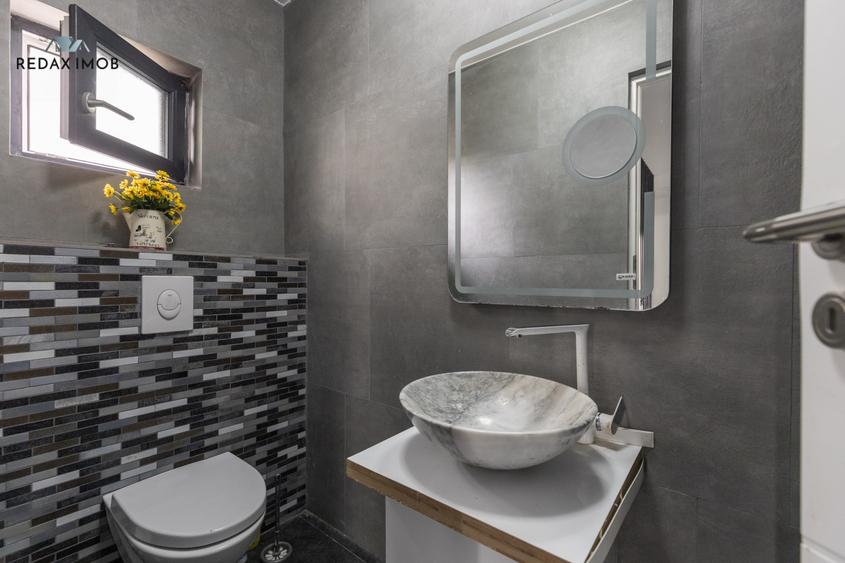 Casa premium intrare Sanpetru cartier de vile