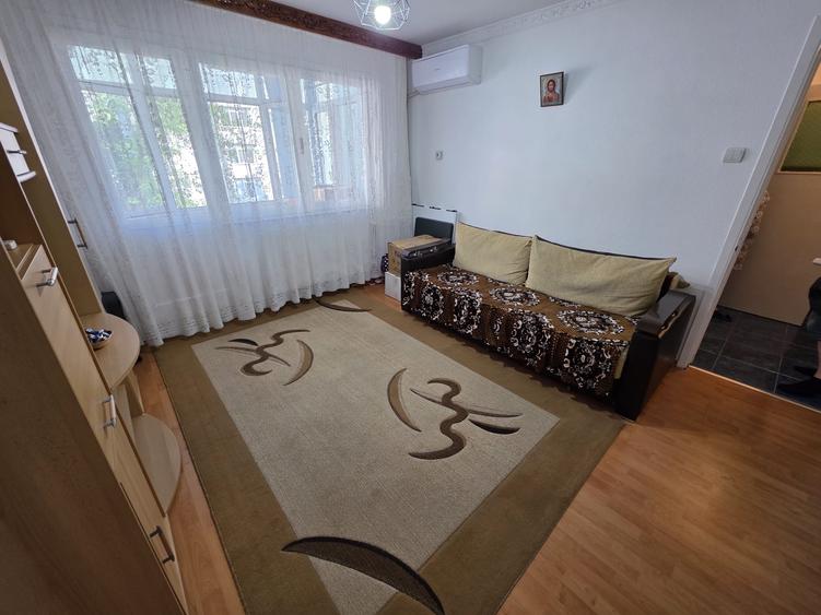Podu Ros 2  camere semi