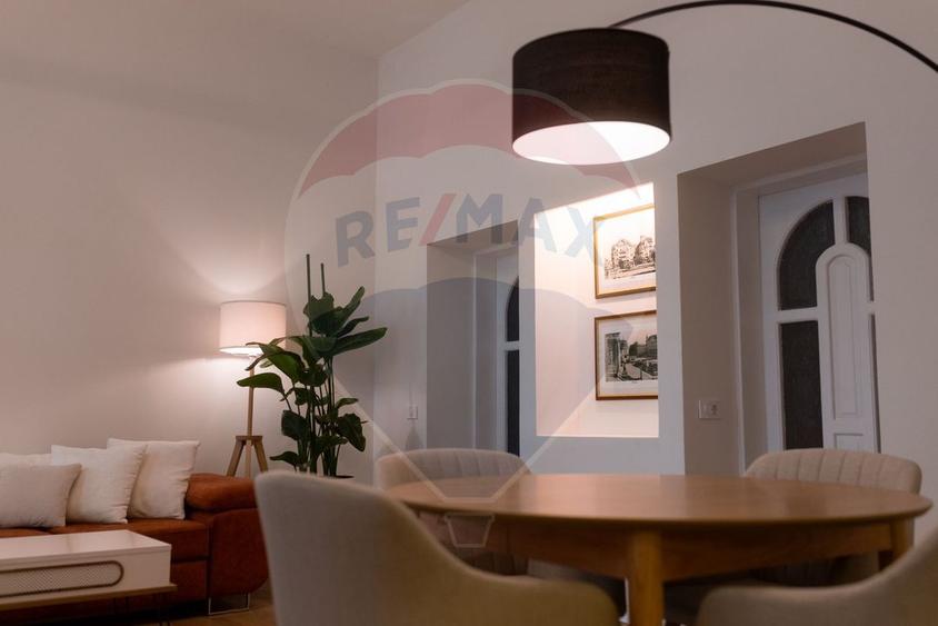 Apartament premium cu 4 camere de închiriat - Ultracentral