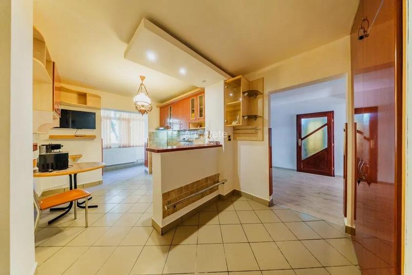 Apartament+spatiu comercial,parter, Micălaca - 4