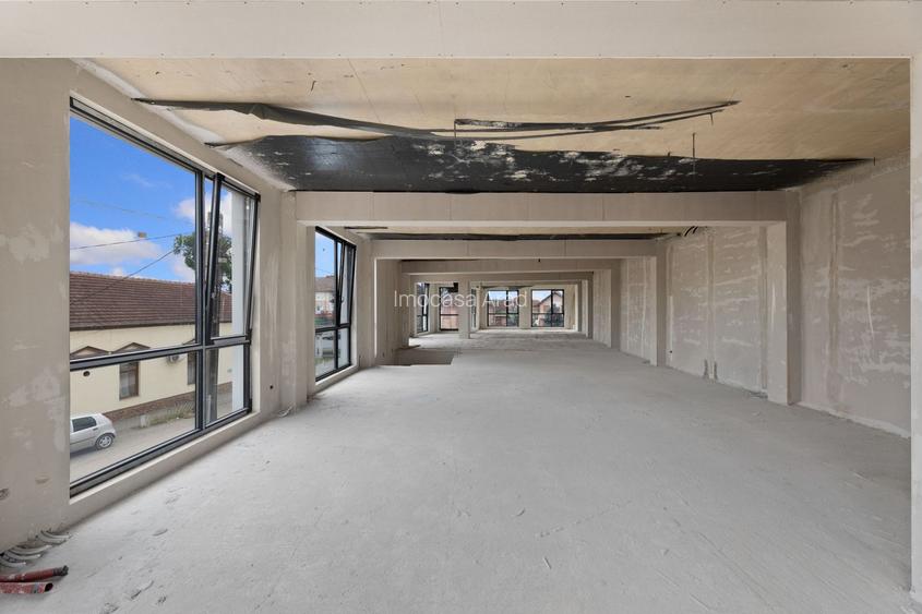 Spatiul Comercial Semifinisat, P+E de inchiriat Beliu Arad, Traffic - 5