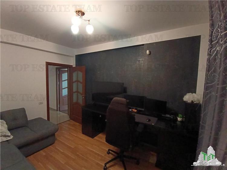 Casa deosebita P+1 cu 4 camere, foisor in curte si garaj, in Bragadiru aproape d