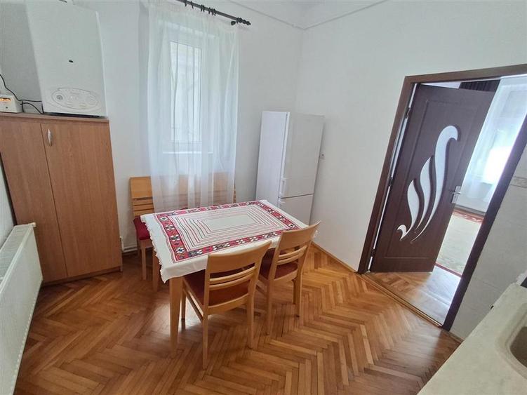 Garsoniera la casa zona Piata Cluj