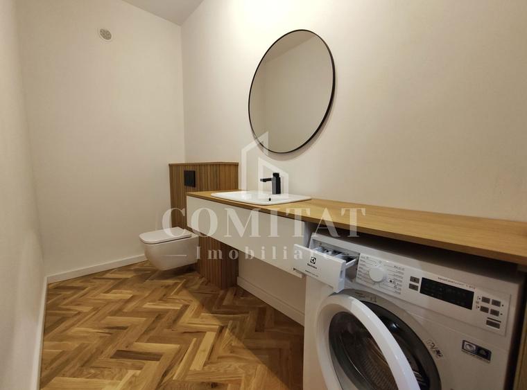 Apartament ultrafinisat în zona ultracentrală | Scară interioară
