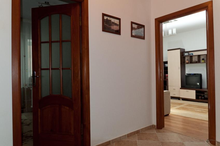 2 camere Crangasi, utilat si mobilat, etaj 1/4, langa Parc si Metrou Crangasi