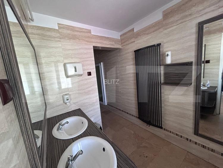 Spatiu comercial pe 2 niveluri, 230 mp, zona semicentrala - 7