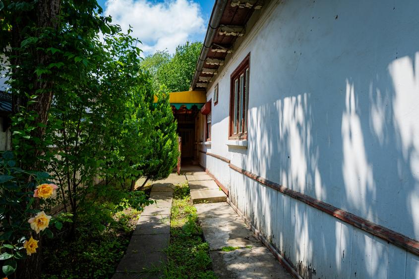 Casă locuibilă în Dărmănești — 50.000 €