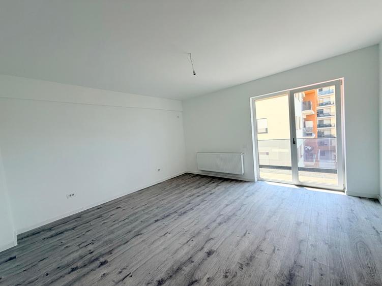 INTABULAT: Apartament cu 2 camere, decomandat, complet echipat