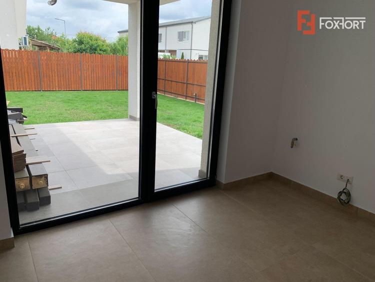 Duplex cu 5 camere si teren de 350 mp, zona Dumbravita