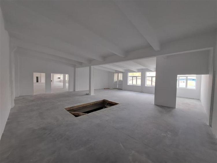 Spatiu industrial, 439 mp utili, situat in zona Taietura Turcului!