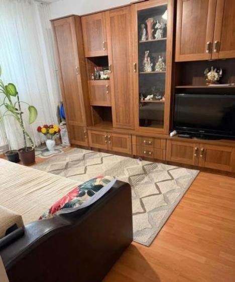 Apartament 2 camere centrala termica  zona Lujerului