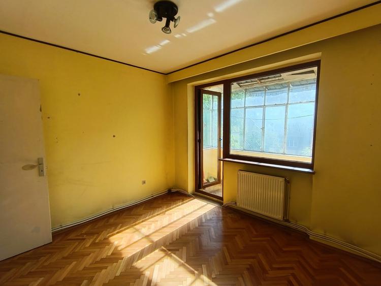Apartament 4 camere, 80 mp, cartier Săsar
