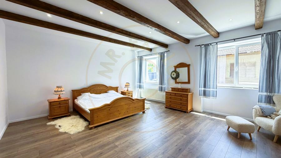 Casă Centrală 5 camere, Str. Andrei Mureșanu - Carei