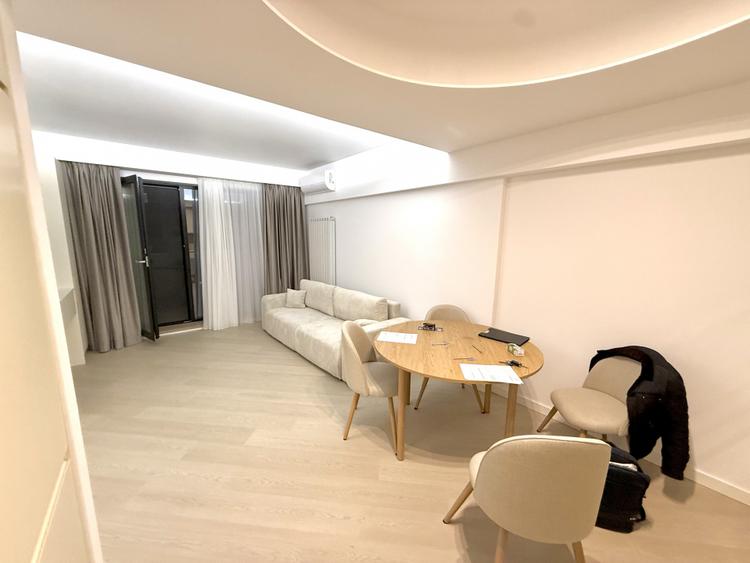 Apartament 3 camere Cortina North | Loc de parcare inclus