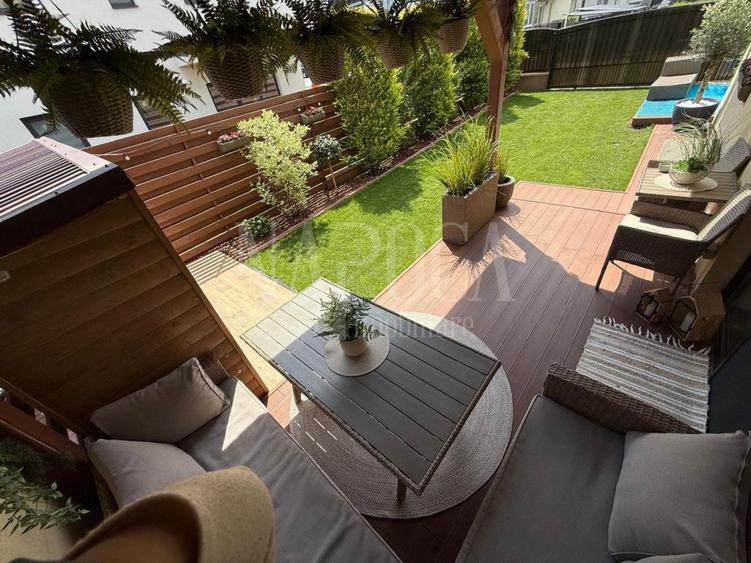 Casa 4 camere de vanzare in Floresti