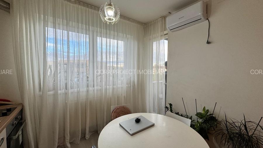 Apartament cu 2 camere de vânzare – Prima Universității-AP1559