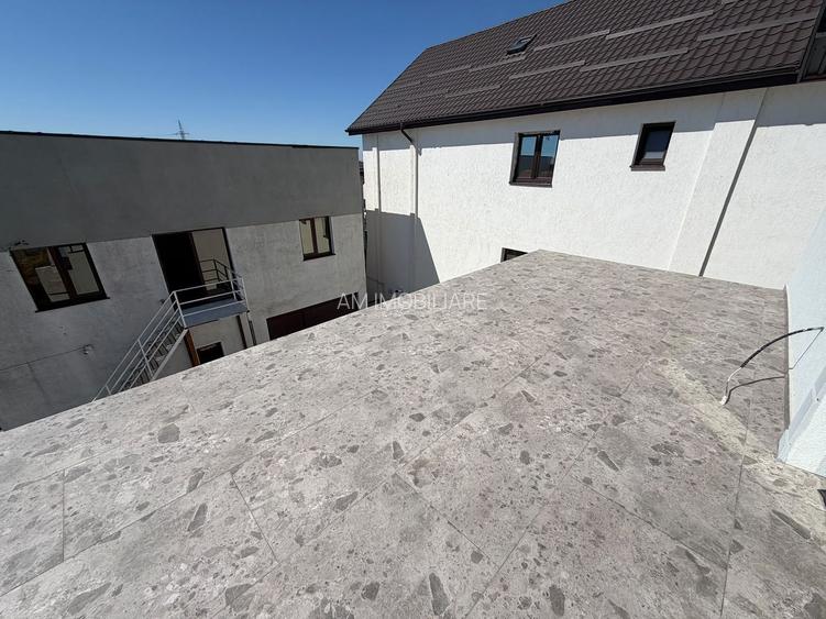 CASA DUPLEX, TOATE UTILITATILE, STRADA ASFALTATA, COMISION 0% - 3
