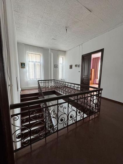Apartament cu 4 camere decomandat în Kogălniceanu