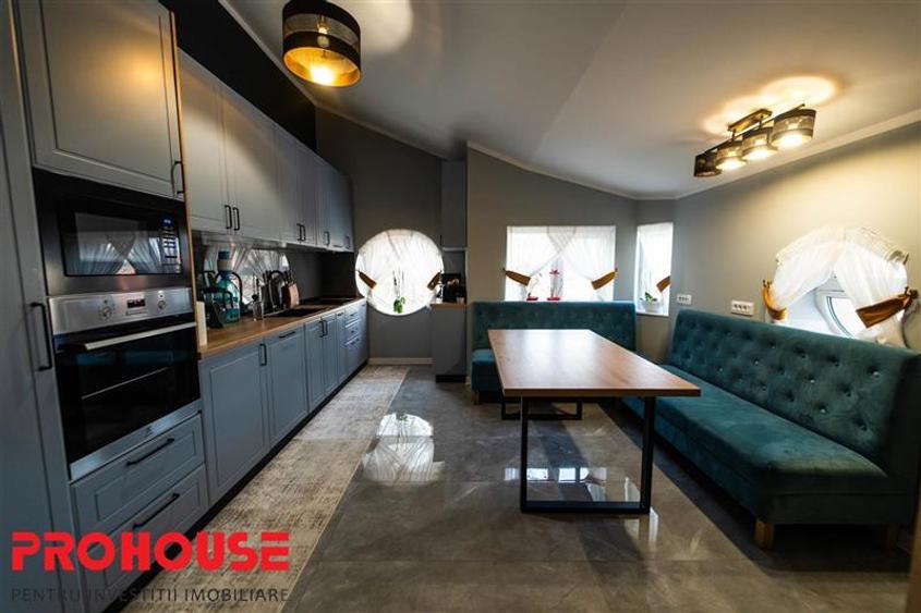 ULTRACENTRAL - Apartament 3 camere decomandate - bloc tip vila - renovat complet