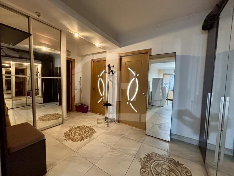 Apartament 3 camere, I decomandat I zona Piata Cipariu