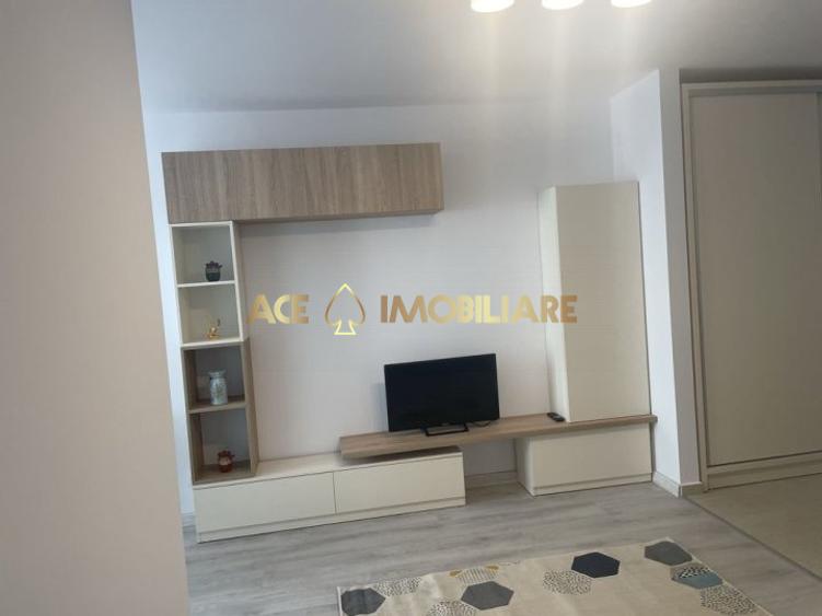 Garsoniera de inchiriat | Hils | Metrou | Centrala | Parcare | Mobilat
