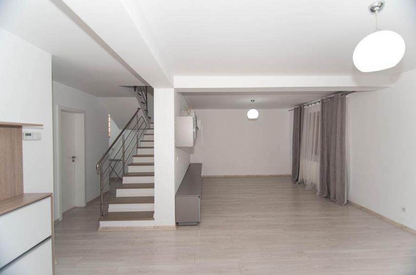 Casa cu 4 camere pe strada Campului, Pitesti