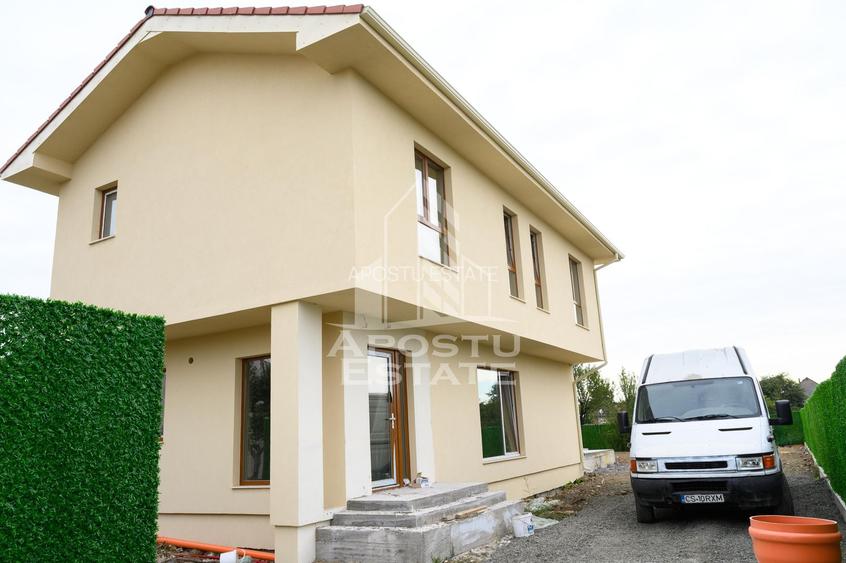 Casa individuala de vanzare vatra satului Sacalaz - 2
