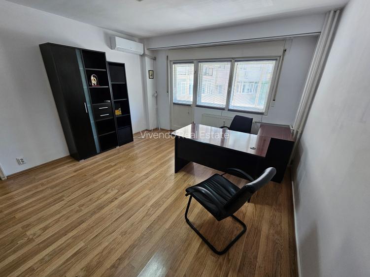 Garsoniera Decebal | bulevard | pentru locuit sau birouri/firma - 2