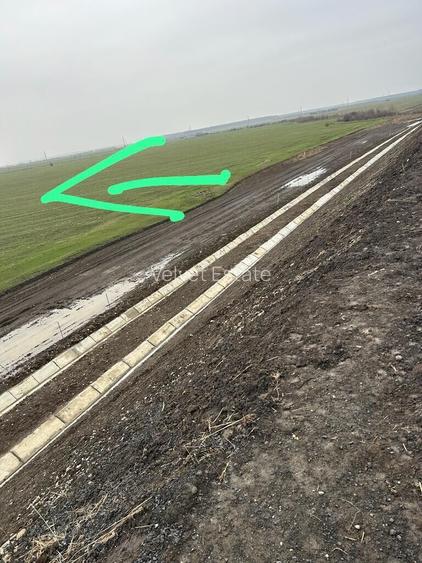 SUPER OFERTA Vanzare Intravilan Teren zona Tunari-A 3 - 3