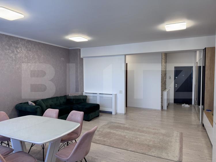 Apartament cu 3 camere, 82.80, zona Albert