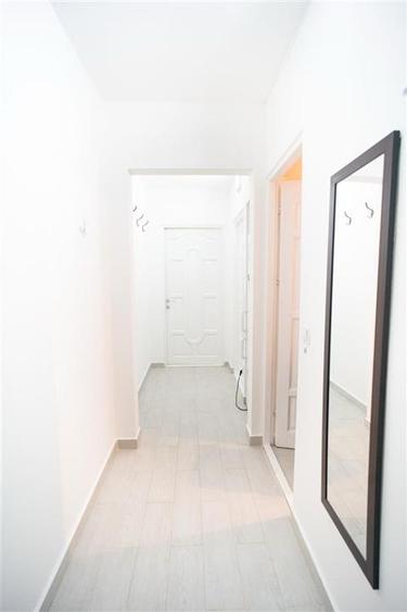 Apartament cu 2 camere decomandat, Nufarul