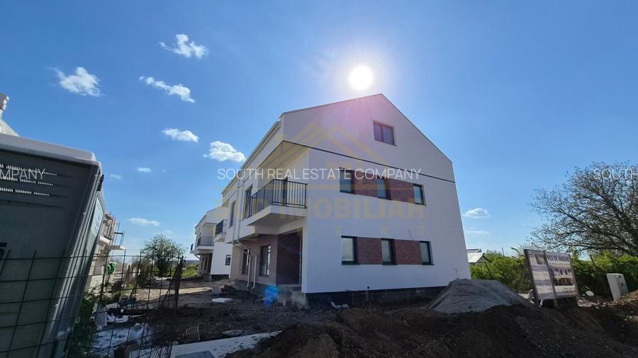 CASA P+1+M-CURTE LIBERA 130 MP-SCOLII