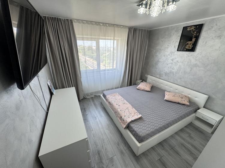 Apartament 3 camere zona Km 4 5 Renovat cu Centrala