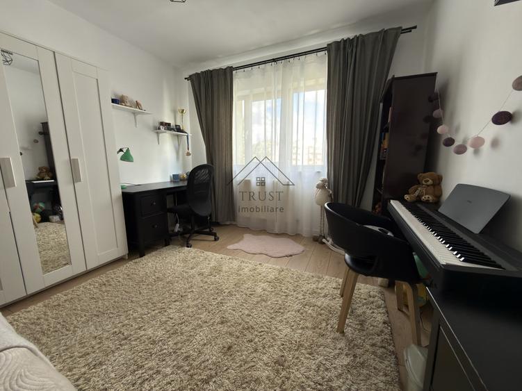 Apartament 3 camere complet renovat & mobilat | Str Peana, lângă Sc. Ion Creangă
